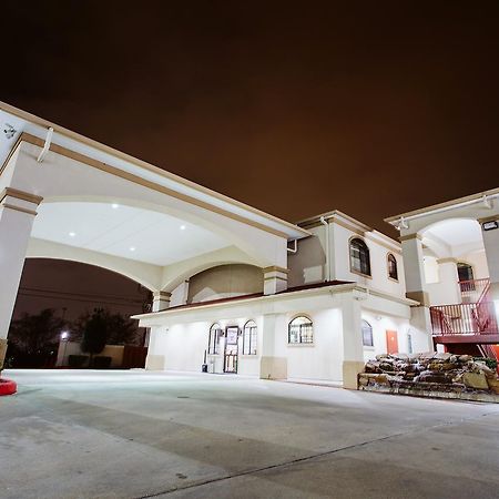 Palace Inn Copperfield Cypress Exterior photo
