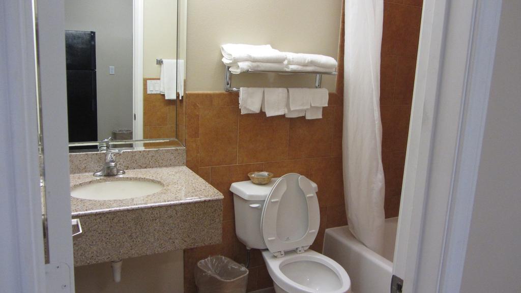 Palace Inn Copperfield Cypress Room photo